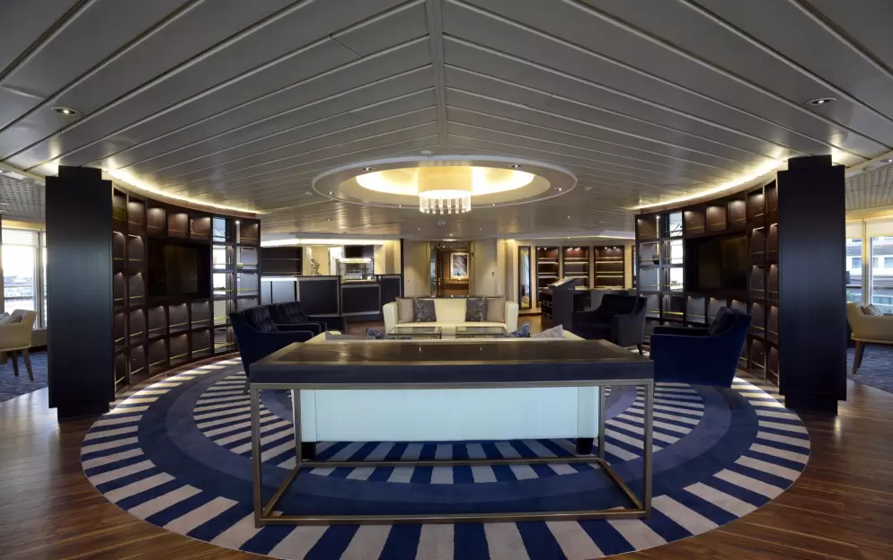 Windstar Star Pride Interior Yacht Club 16.jpg